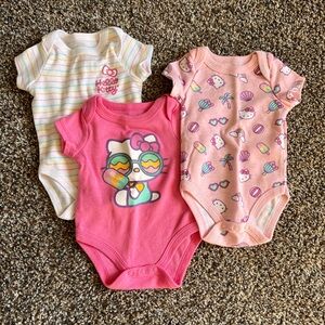 Hello Kitty Short sleeved bodysuits